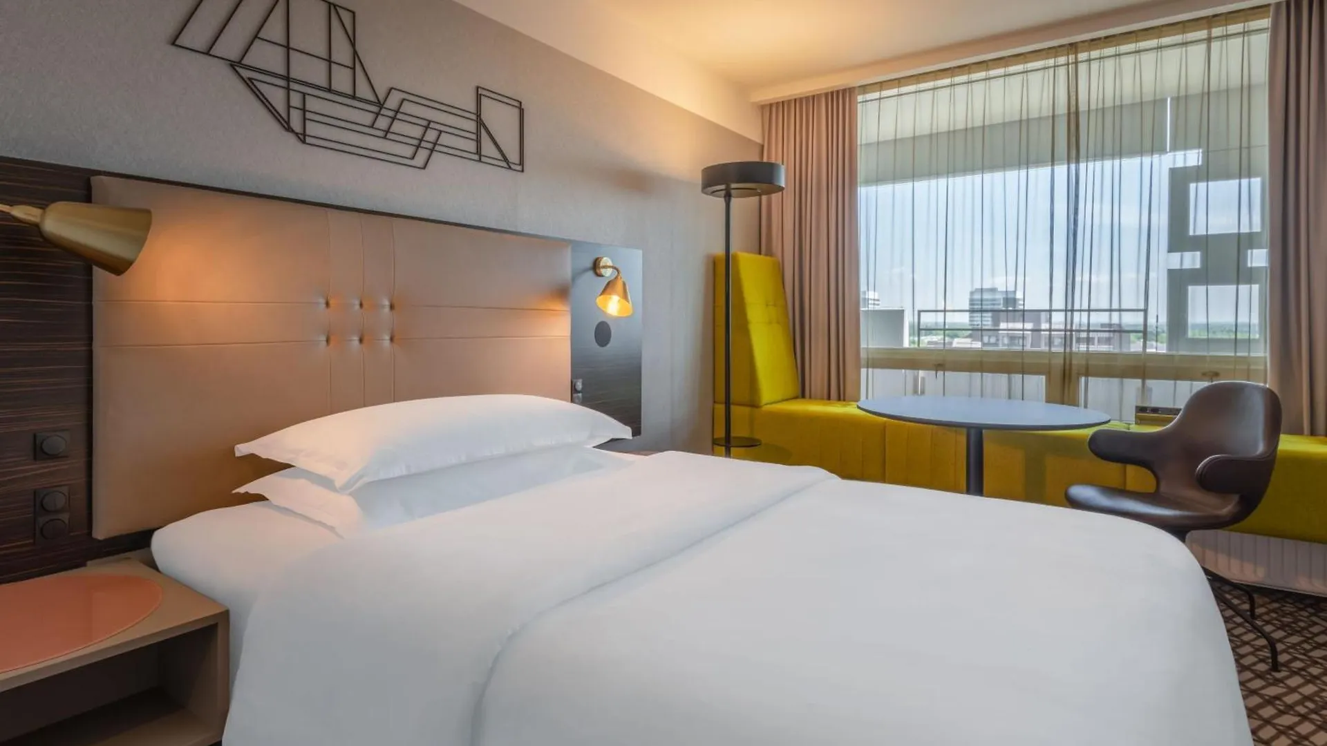 Four Points By Sheraton Munich Arabellapark Hotel