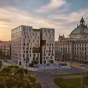 Koenigshof, A Luxury Collection Hotel, Мюнхен