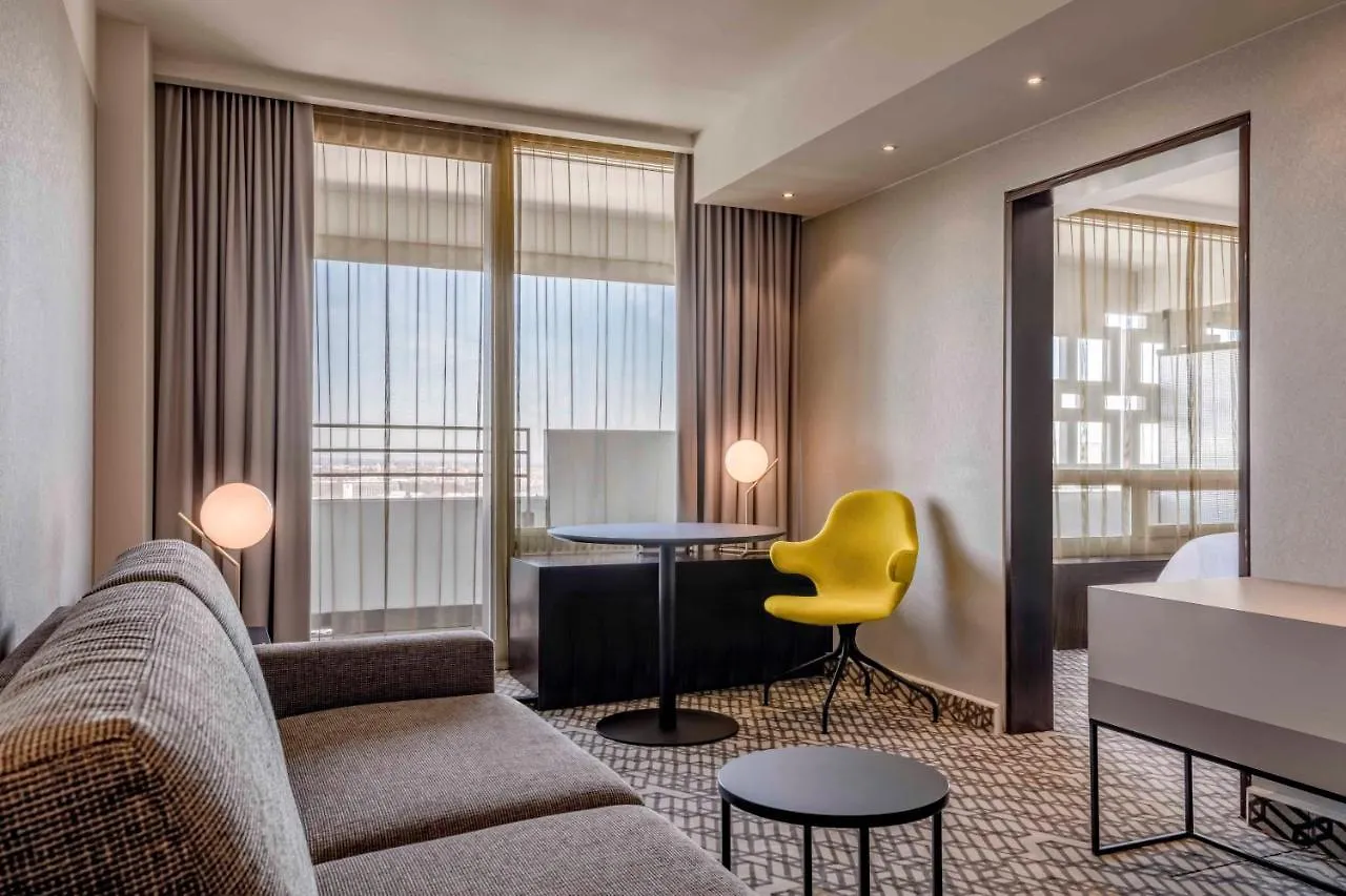 Four Points By Sheraton Munich Arabellapark 4*,