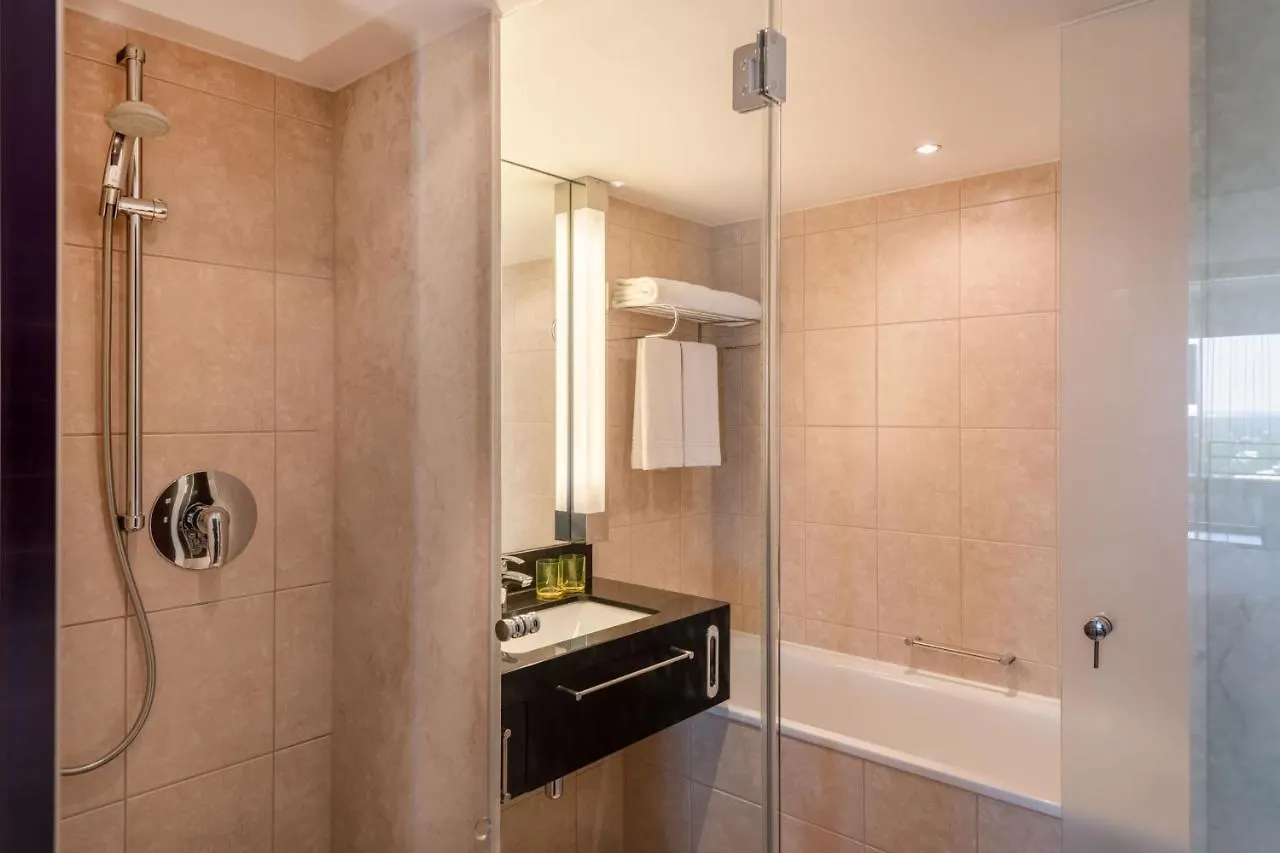 Four Points By Sheraton Munich Arabellapark Hotel