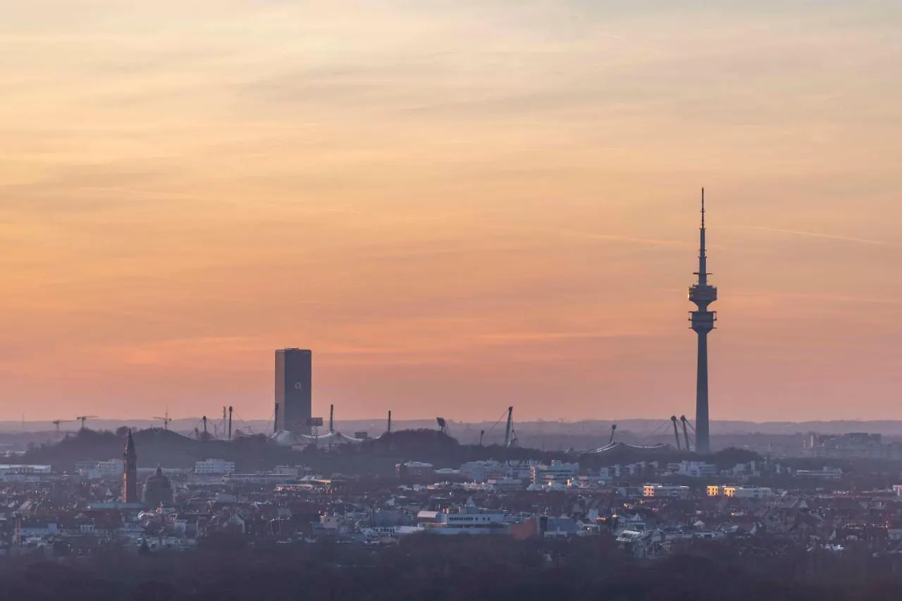 Four Points By Sheraton Munich Arabellapark Hotel